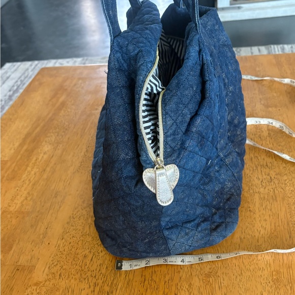 Betsy Johnson tote bag - Picture 6 of 8